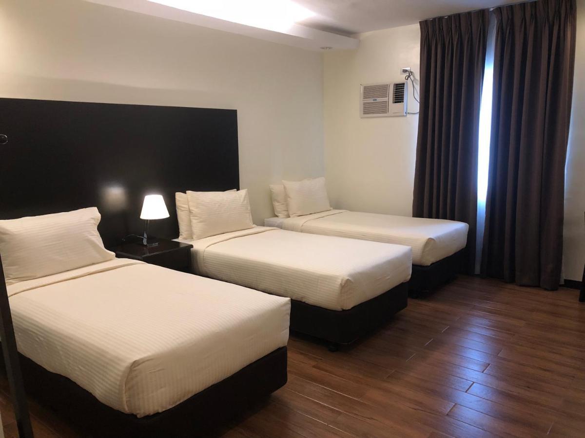 Pina Suites Ormoc Zewnętrze zdjęcie